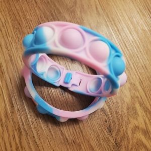 🦋 3 for $8 | Pop It Bracelet